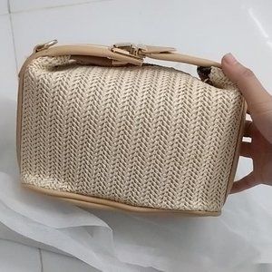 Women's canvas crossbody bag